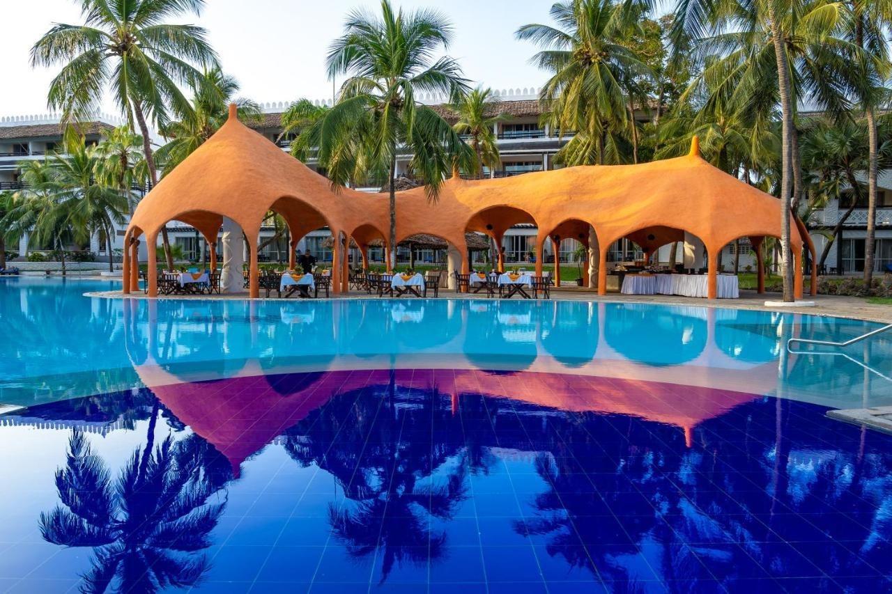 Southern Palms Beach Resort Diani Beach Exterior foto