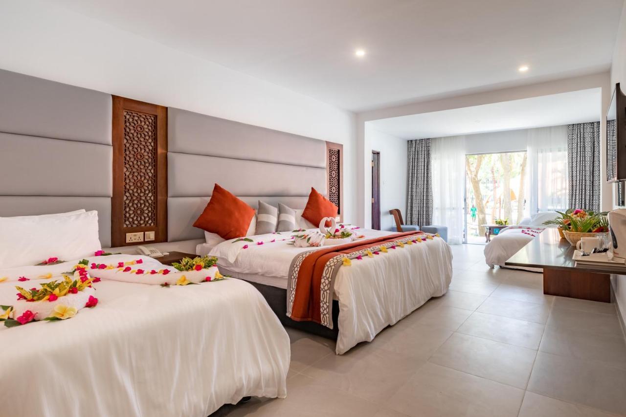 Southern Palms Beach Resort Diani Beach Exterior foto