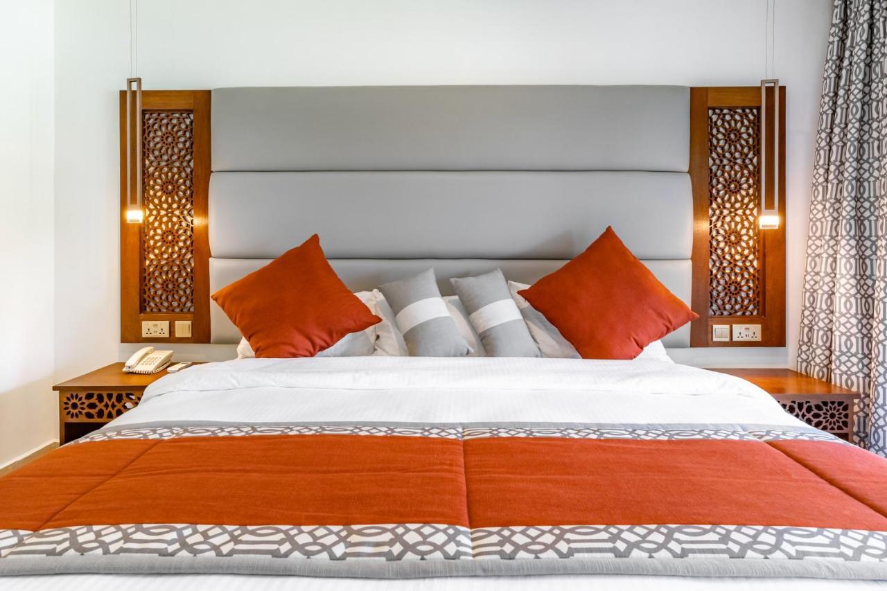 Southern Palms Beach Resort Diani Beach Exterior foto