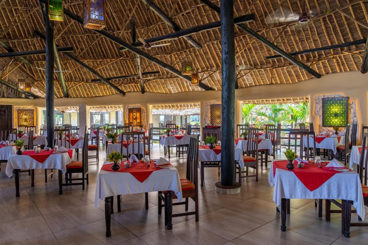Southern Palms Beach Resort Diani Beach Exterior foto