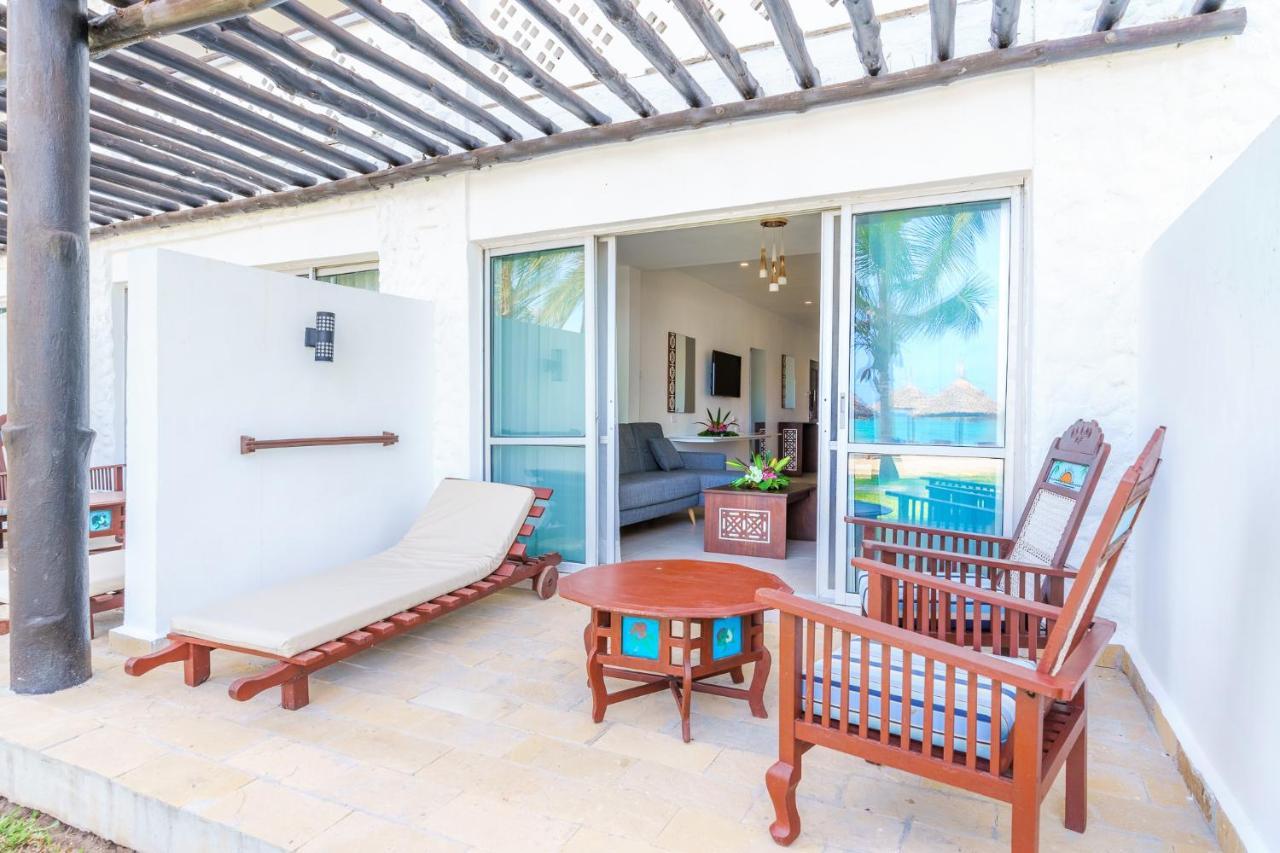 Southern Palms Beach Resort Diani Beach Exterior foto